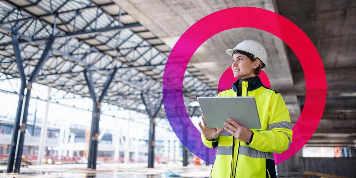 /assets/f/328957/af311570b6/female-engineer-with-tablet-2-1-1-e1731427742105.jpg