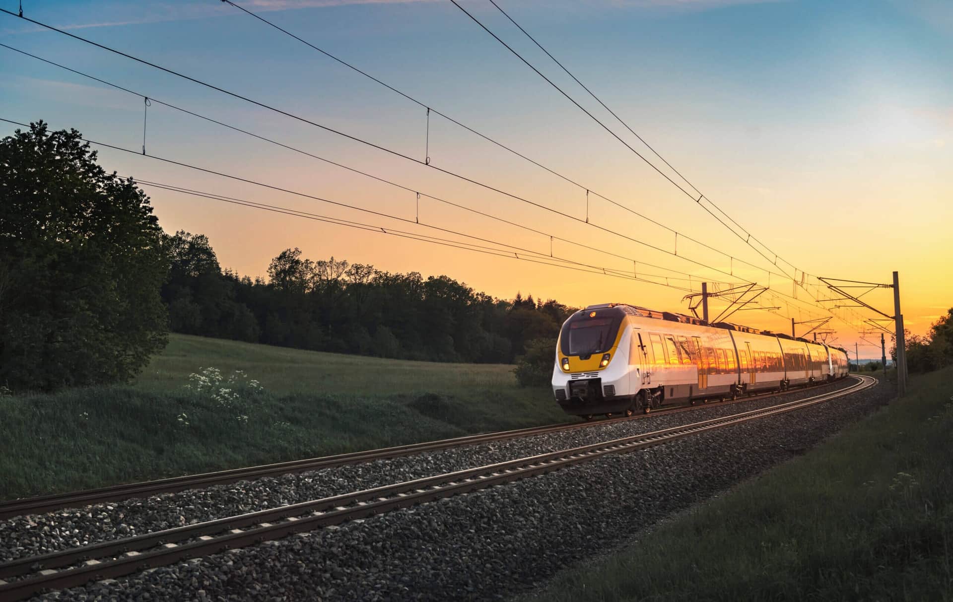 /assets/f/328957/bbc59458fc/irish-rail-train-scaled.jpeg